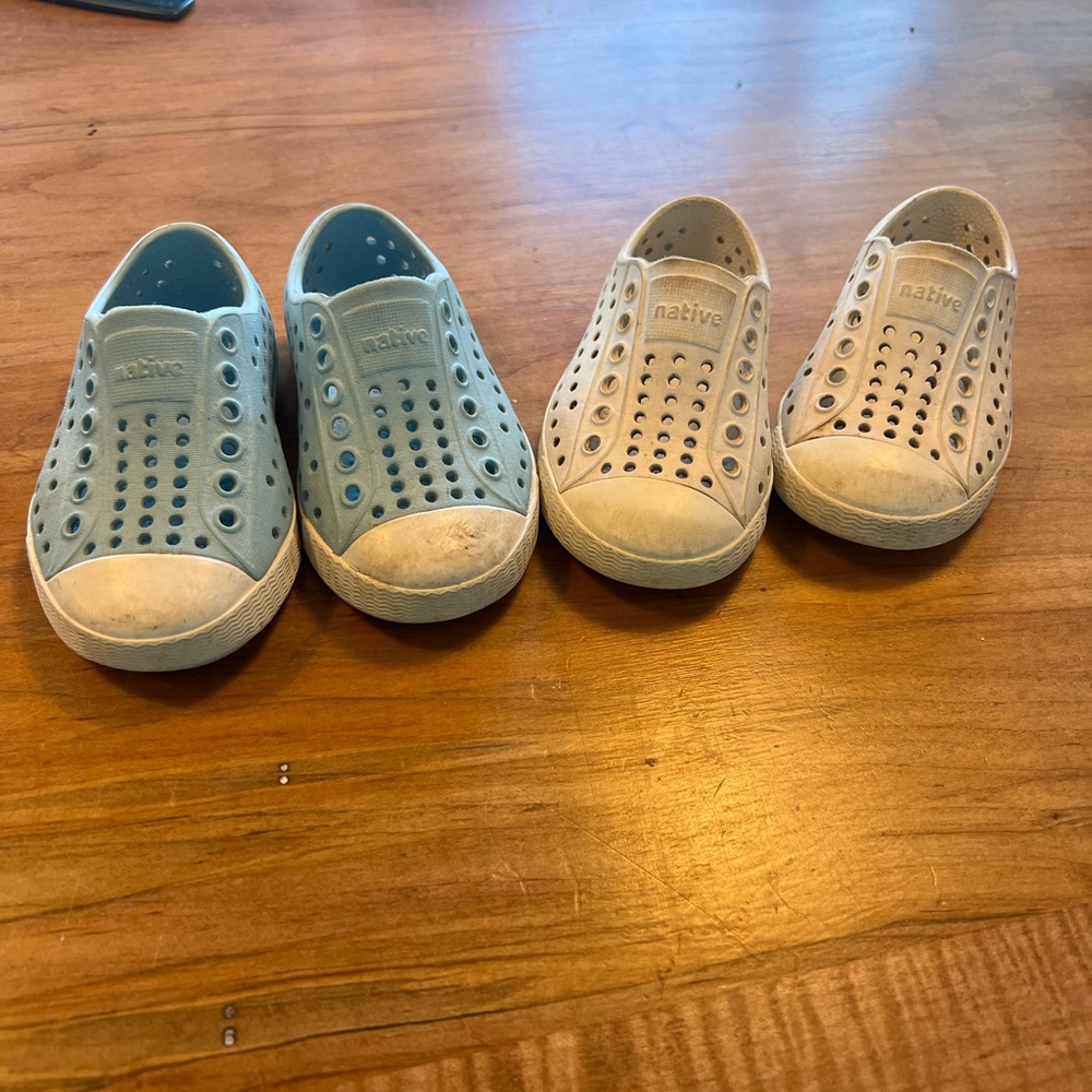 Native Kids Water Shoes in Light Blue and Cream
